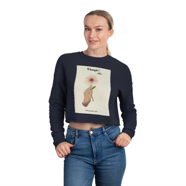 Women's Cropped Sweatshirt - Image 3